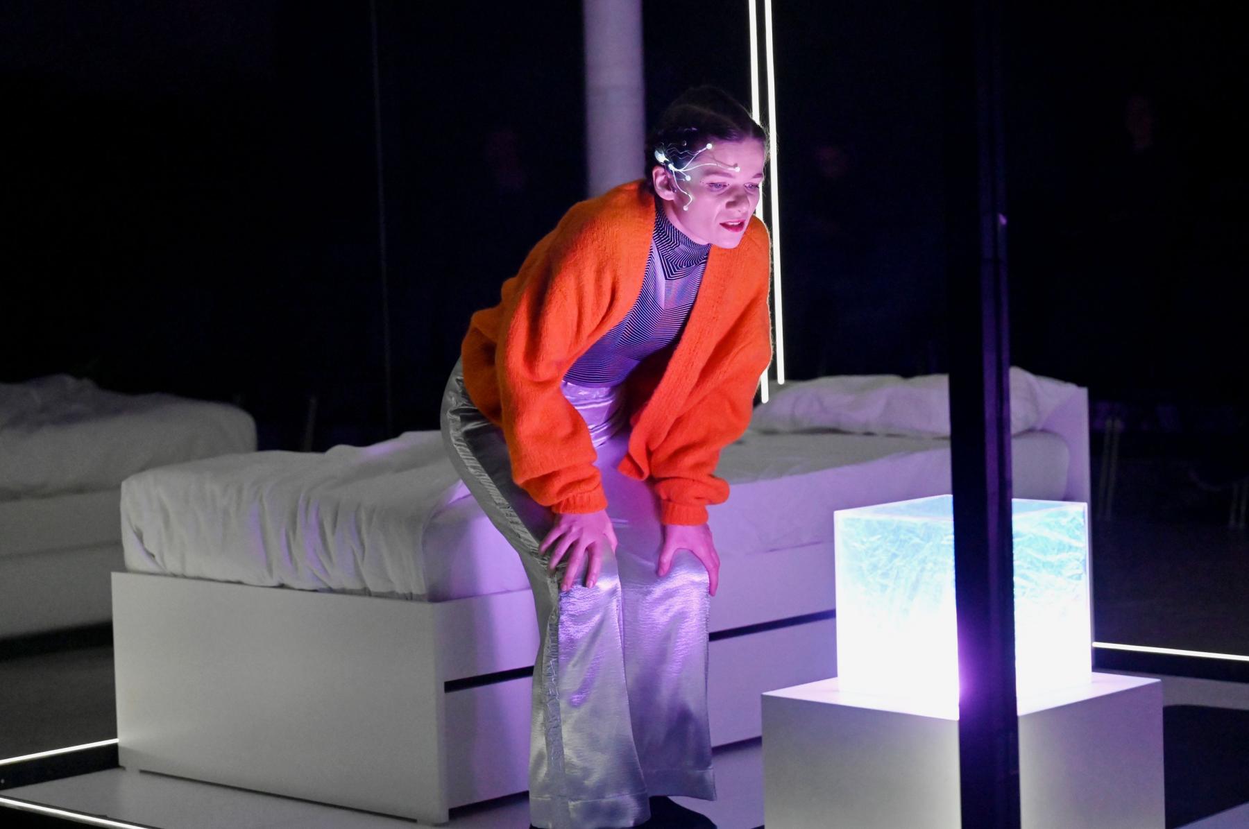 Victory im Sonnengruß