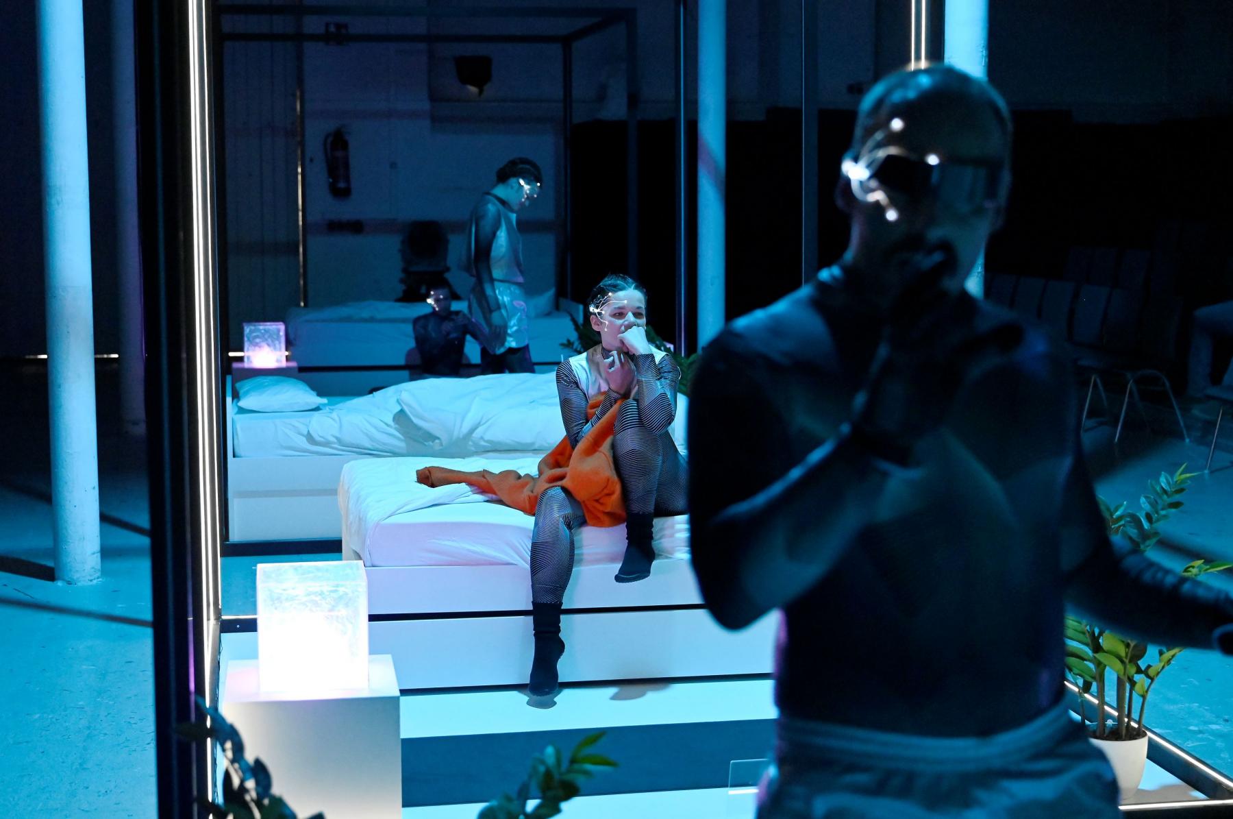 Victory im Sonnengruß