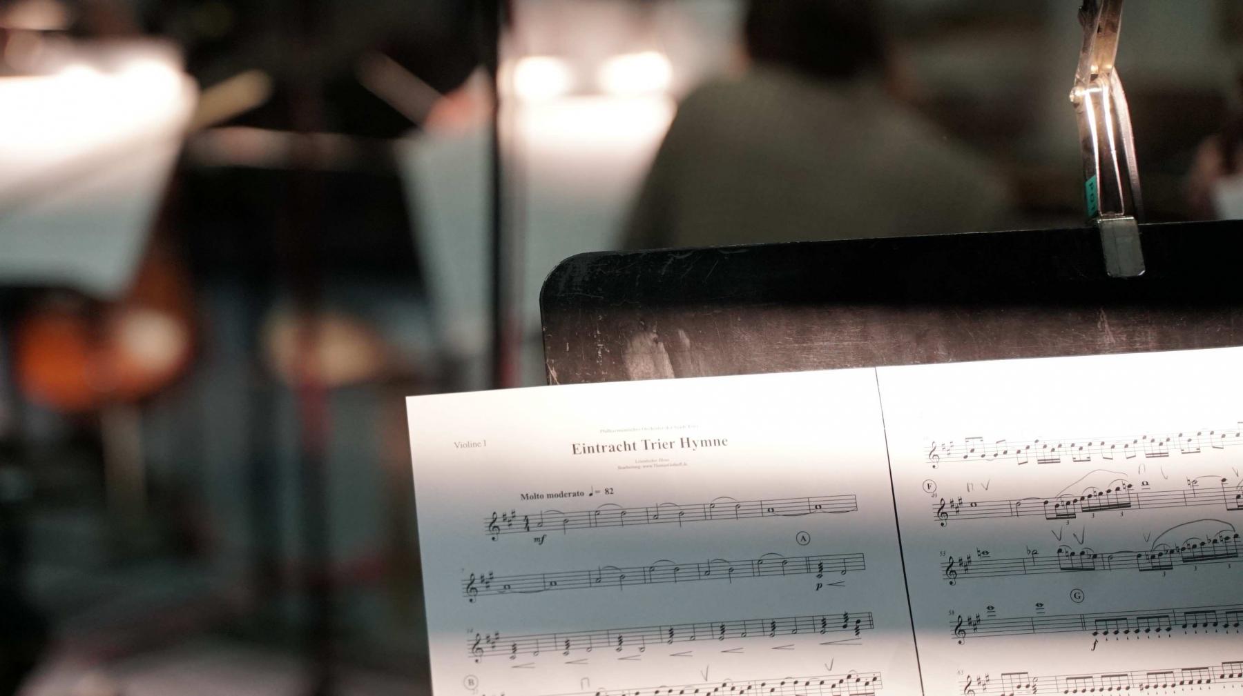 Eure Stimme für den SVE – Fanchor singt Eintracht-Hymne ein 